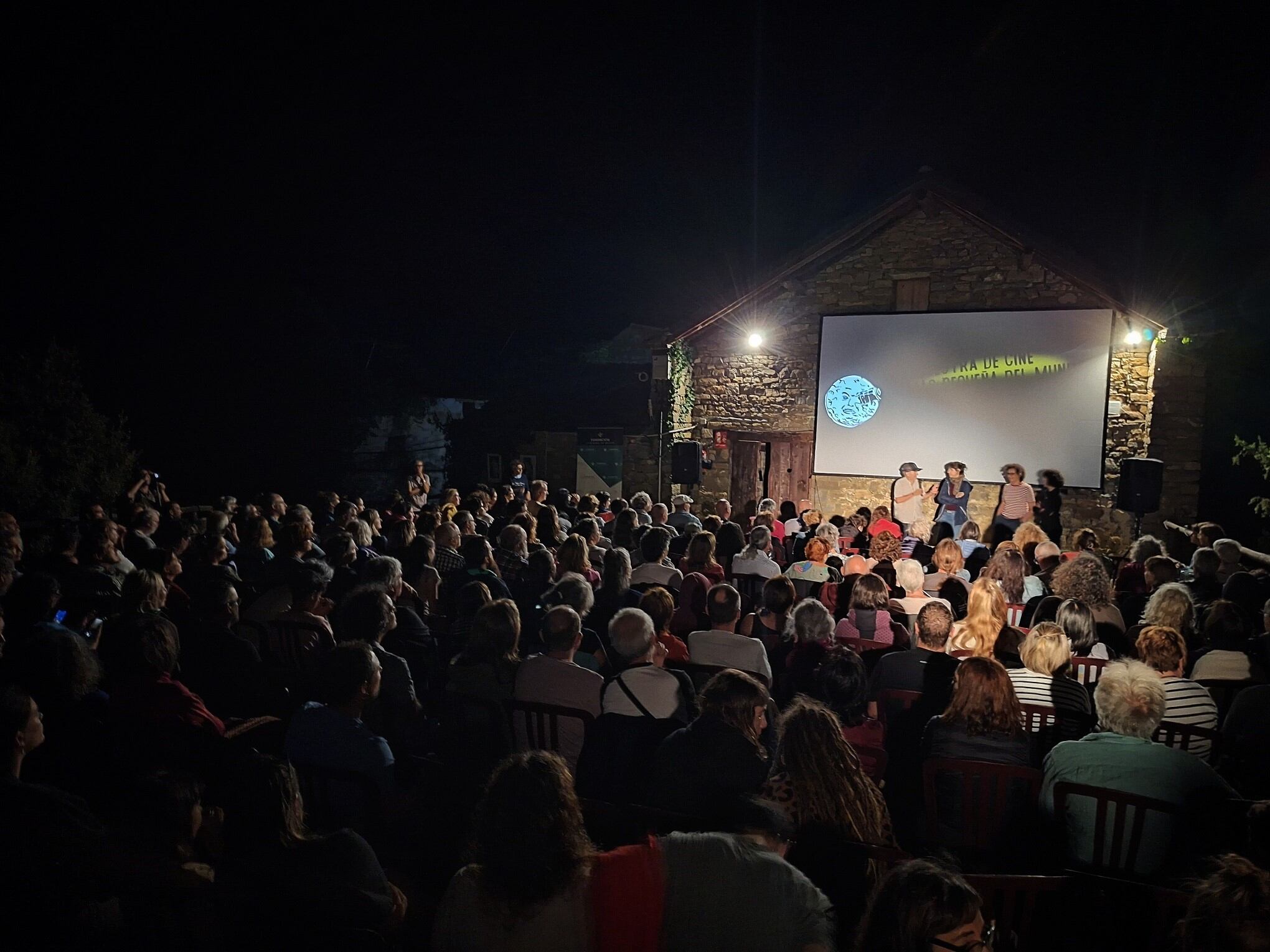 Imagen de la jornada inaugural de la Muestra de Cine de Ascaso