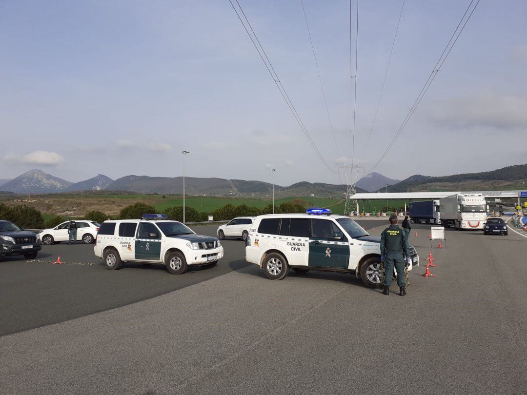 Control de la Guardia Civil.