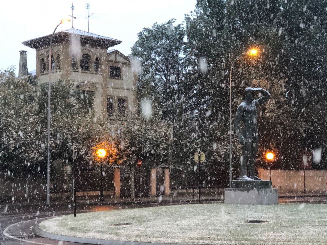 Nevada esta mañana en la zona de la avenida de Asturias de Palencia