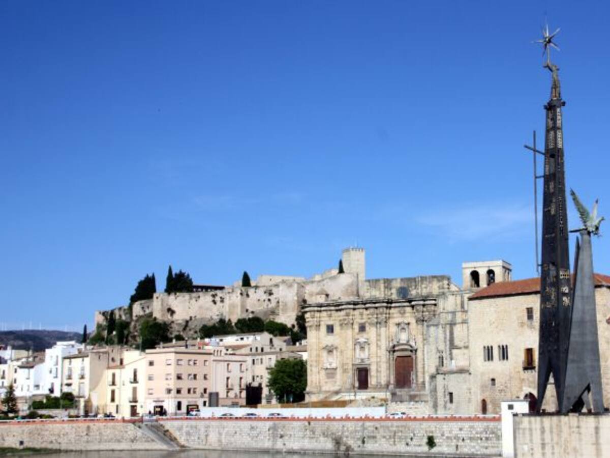L'ajuntament de Tortosa, demandat per incomplir la llei de Memòria Històrica