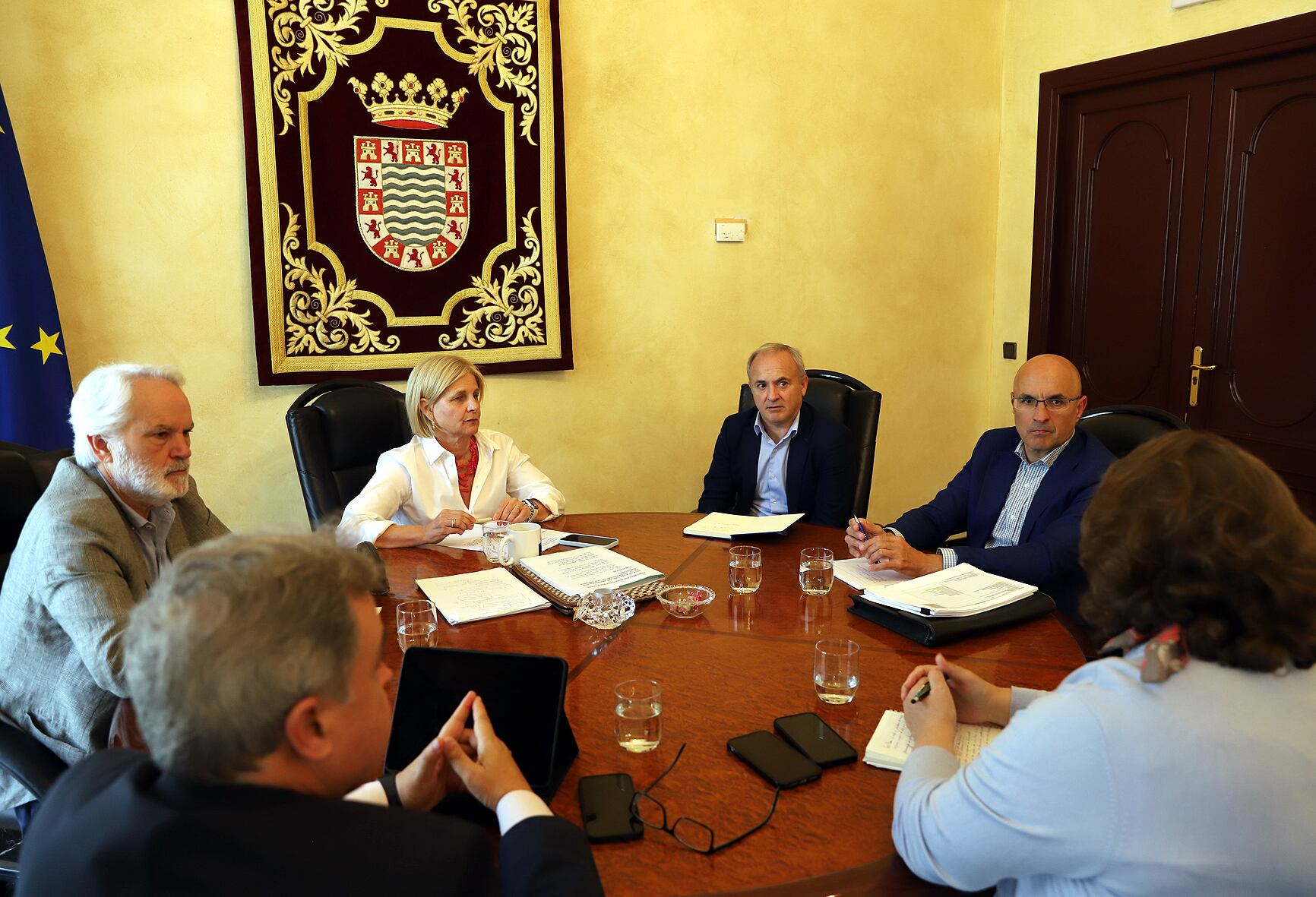 La alcaldesa subraya la trayectoria y calidad dela Escuela de Pilotos de Jerez en su 25
aniversario