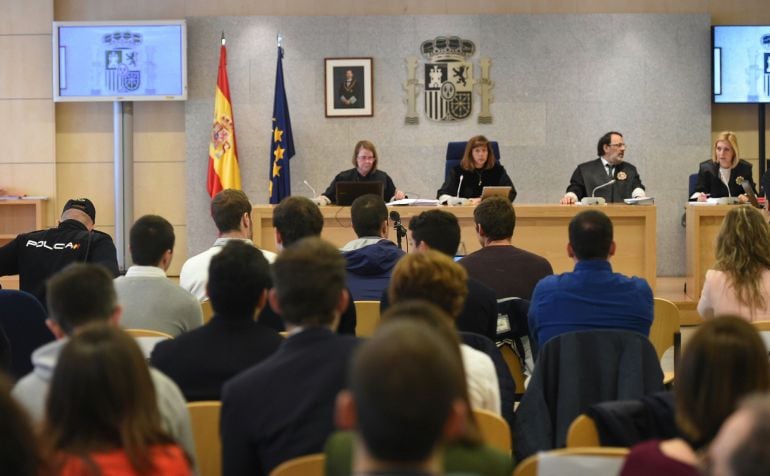 Juicio a los ocho acusados por la agresión a Guardias Civiles en Alsasua en 2016