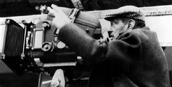 Imagen de archivo de Luis Buñuel