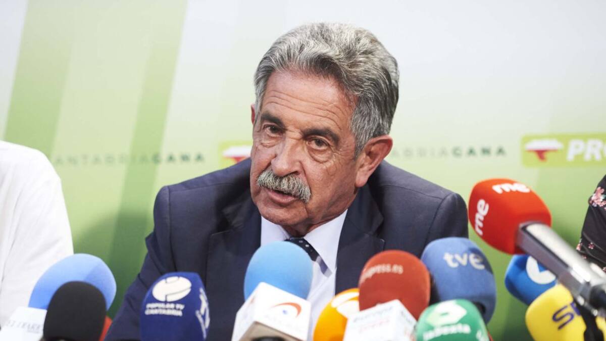 Enfado de los floristas con el presidente Revilla