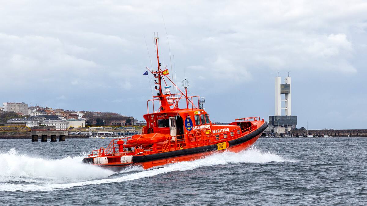 Localizado un cadáver en el mar en la zona de las Esclavas