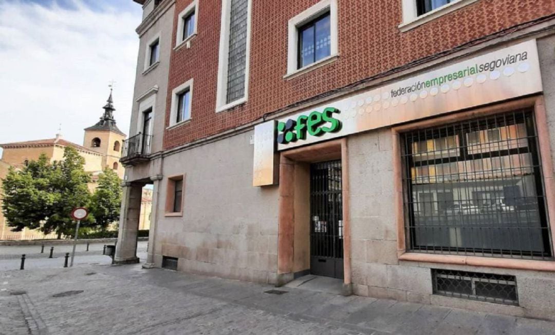 La FES pide la prolongación de los ERTEs y la regulación del teletrabajo