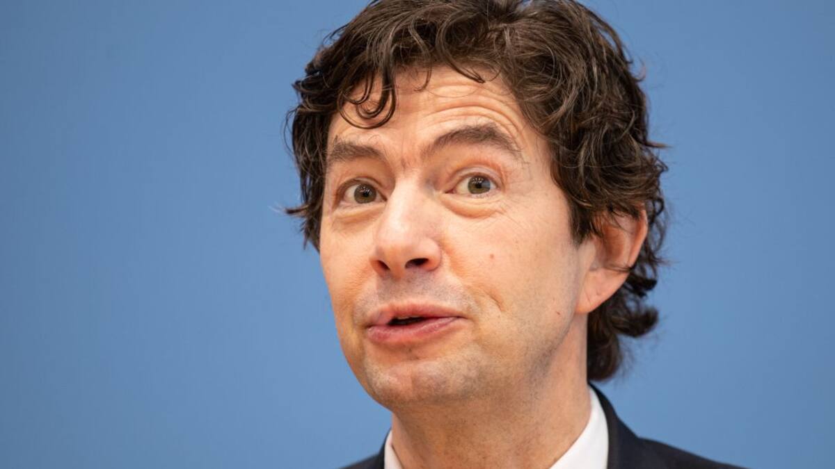 El famoso virólogo alemán advierte de lo que les pasará a quienes no se vacunen: no habrá inmunidad de grupo