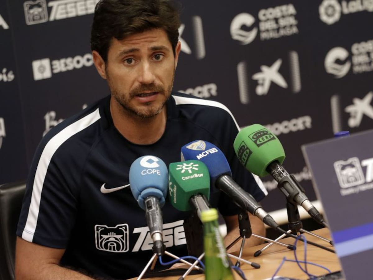 Víctor no hace cábalas sobre el rival del play off: "Sólo pensamos en el Elche"