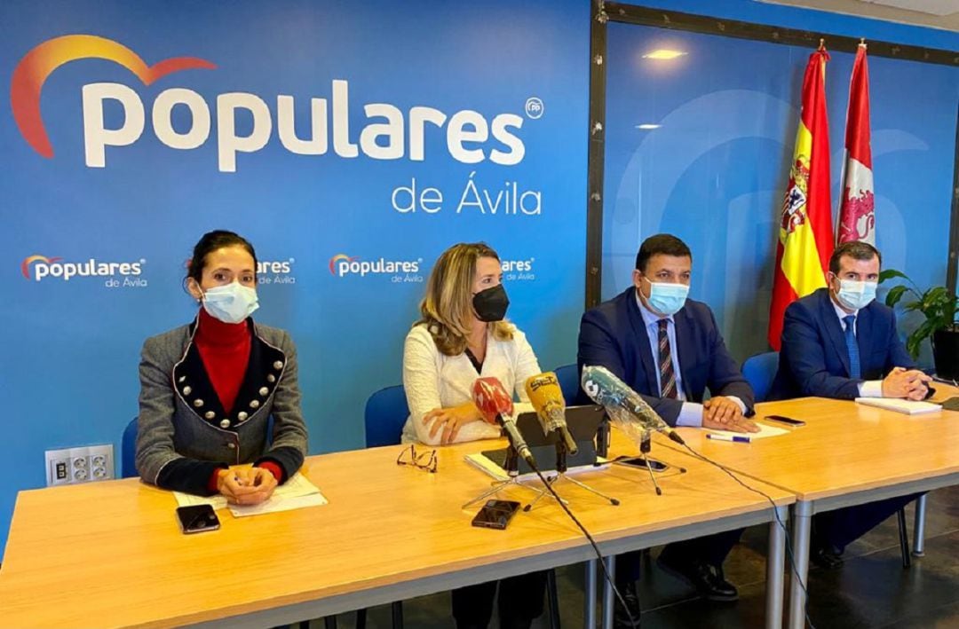 Carlos García y los parlamentarios del PP han evaluado los PGE de 2021