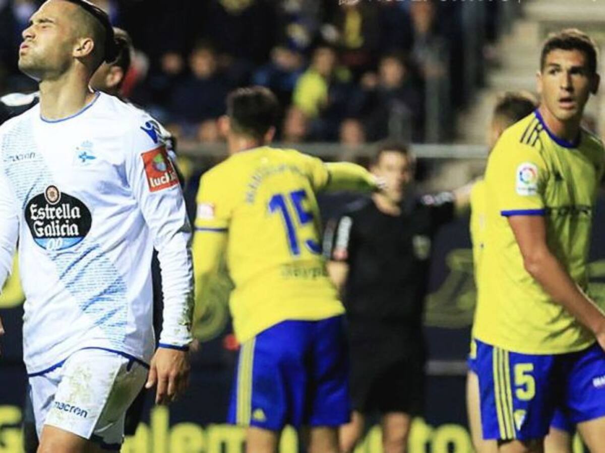 Un eficaz Cádiz desarbola a un inoperante Deportivo