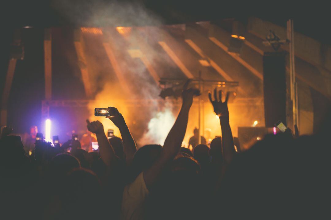 Público en festival musical