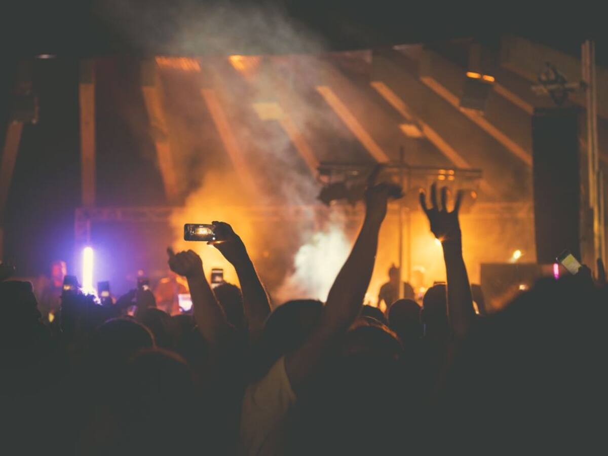 Festardor deja luces y sombras en la Pobla de Vallbona