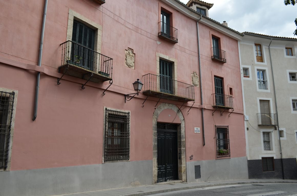 Casa de los Clemente de Aróstegui en el casco antiguo de Cuenca.