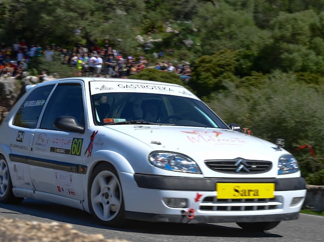 Uno de los coches que participaron en la Subida a Ubrique 2023