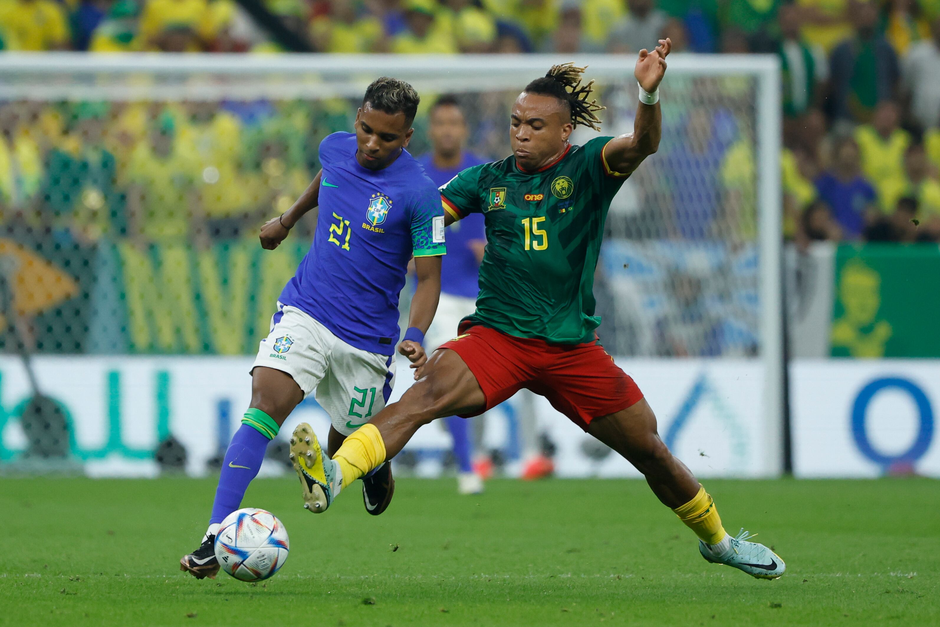 Rodrygo durante el Camerún-Brasil