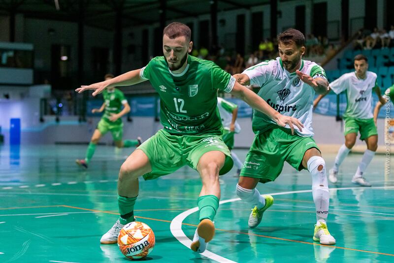 Partido del UMA Antequera ante el Córdoba