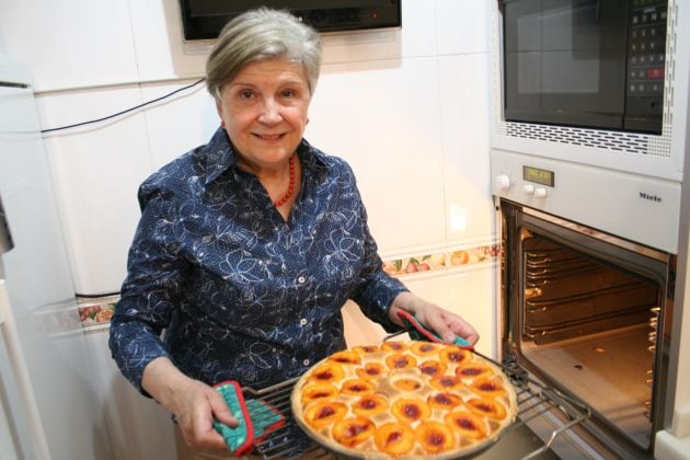 Y como buena cocinera, tenía algo en el horno...