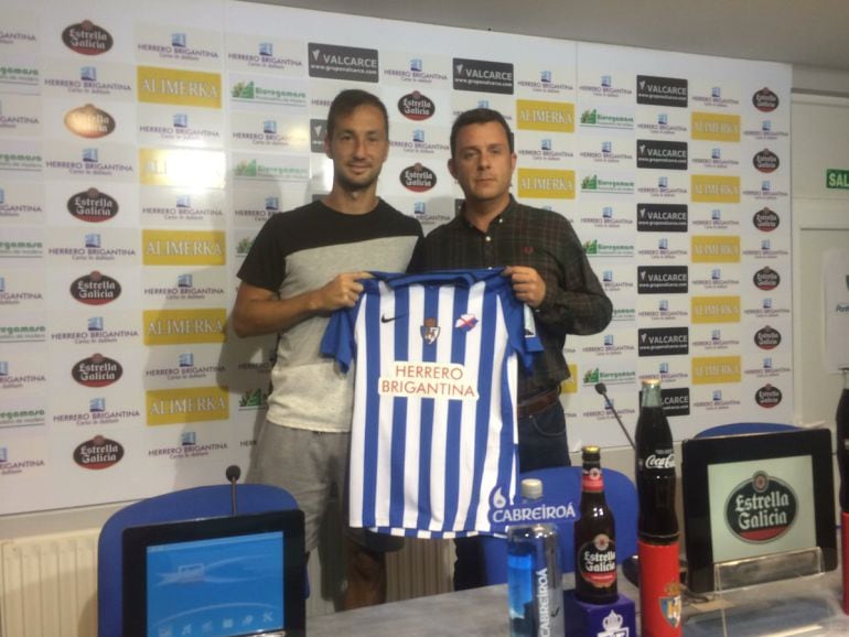 El centrocampista asume el reto de conseguir el ascenso a segunda división