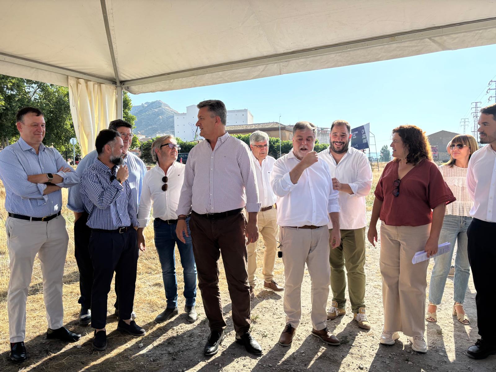 Momento de la visita a Villena