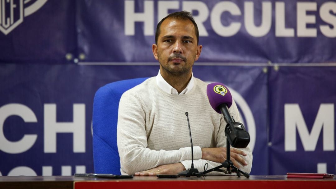 Alejandro Esteve, en sala de prensa