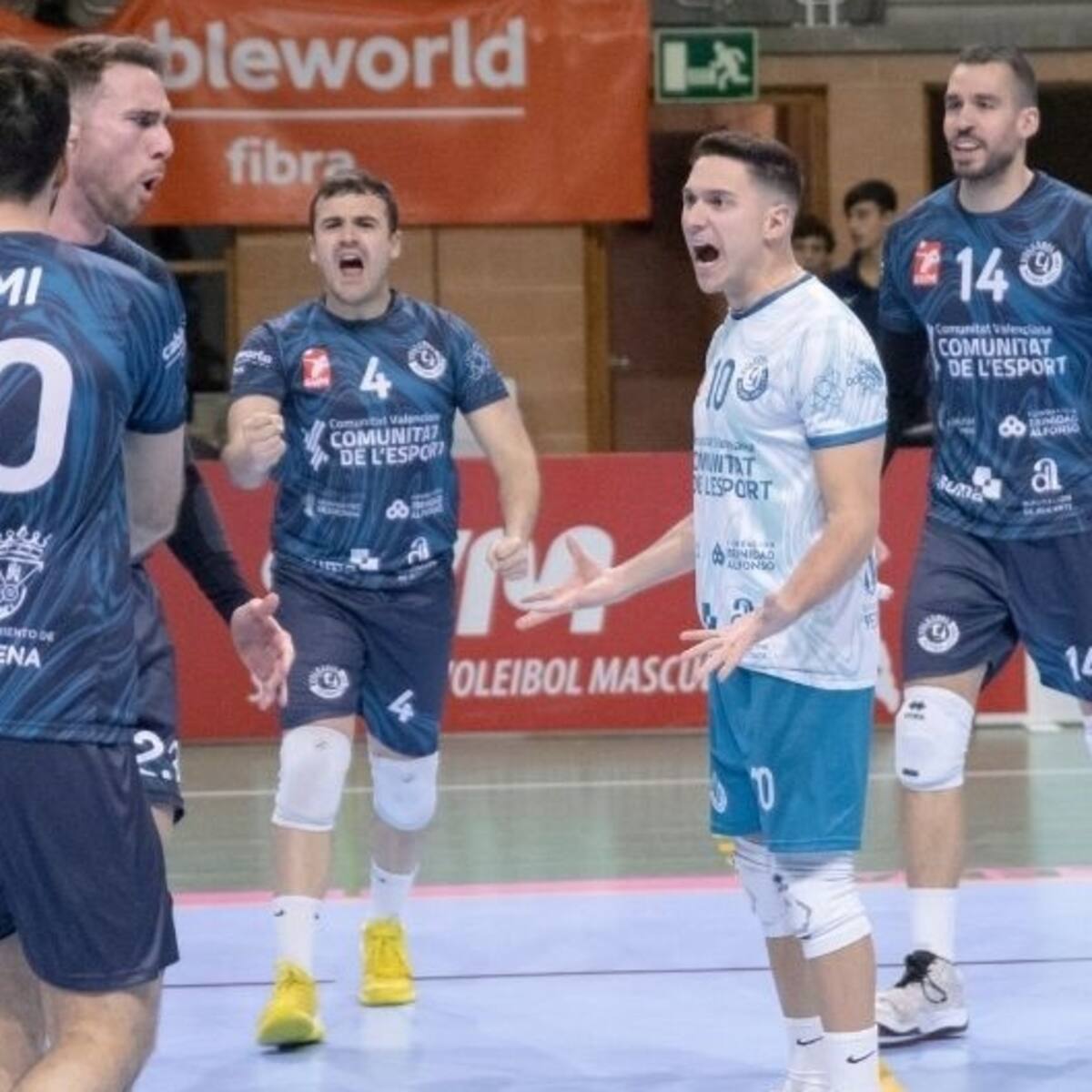 El Volei Villena Petrer obligó al Unicaja Costa Almería a pesar de la derrota (1-3)
