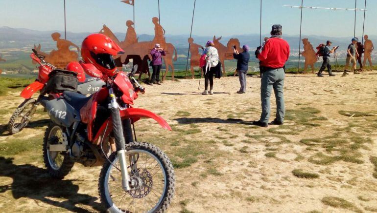 Vigilancia en el Alto del Perdón, en Zizur