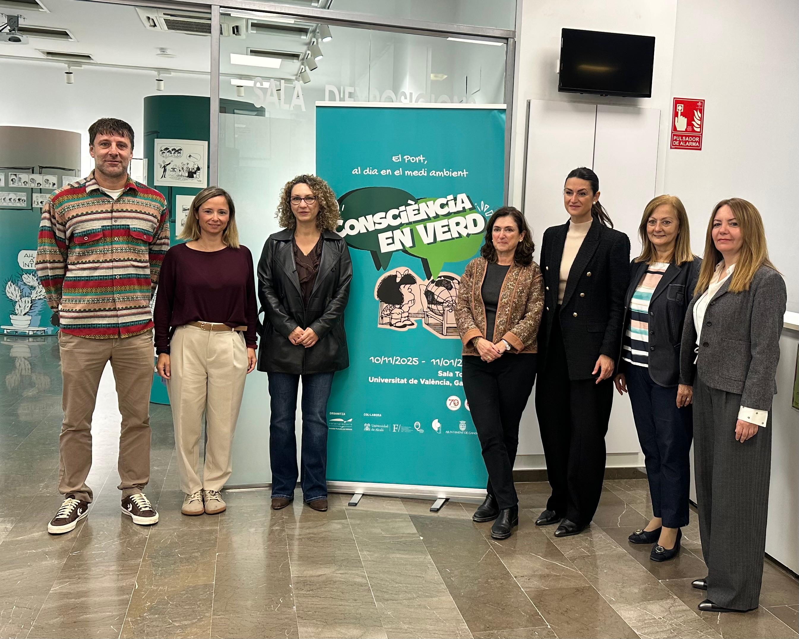 Inauguración de la exposición 'Consciència en verd' / Valenciaport