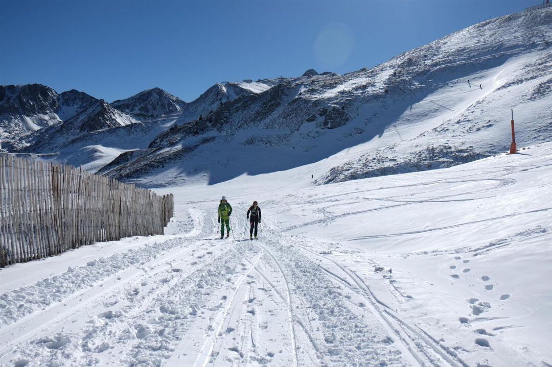 Ski Andorra crea el forfet Natura per practicar l'esquí de muntanya i raquetes.