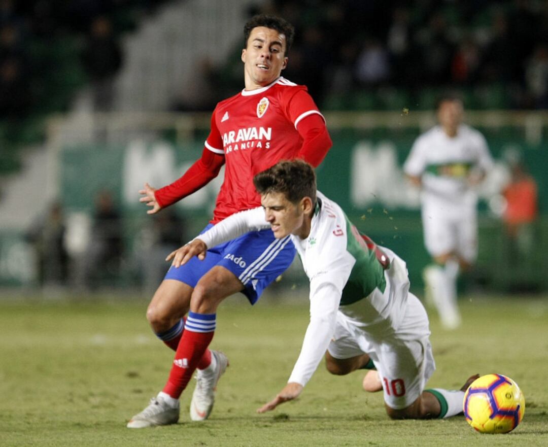 Diego Aguirre, en una imagen del partido dela primera vuelta, será una de las novedades en la alineación