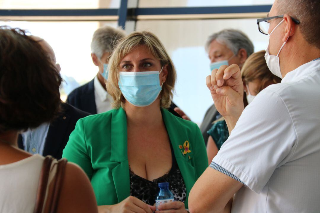 Alba Vergés en el marc d&#039;una visita a l&#039;Hospital Sant Joan de Reus