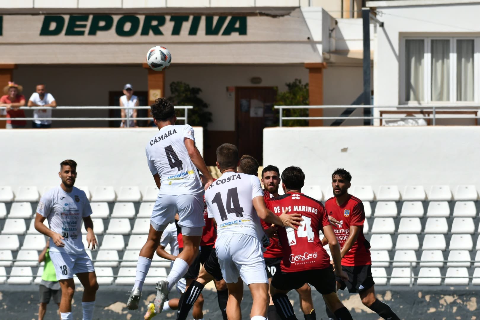 Imagen del choque ofrecida por la Peña Deportiva