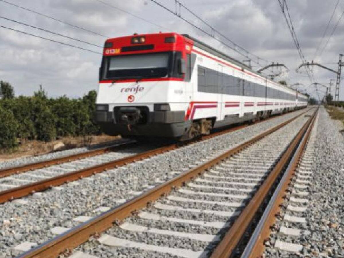 La avería de un tren provoca un nuevo caos en la línea C-6 de cercanías