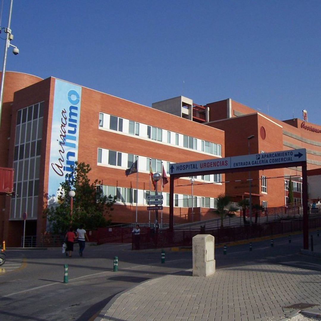 Exterior del hospital Virgen de la Arrixaca, Murcia