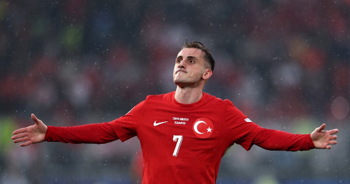 Aktürkoğlu celebra el gol que ha marcado en esta Eurocopa con Turquía.