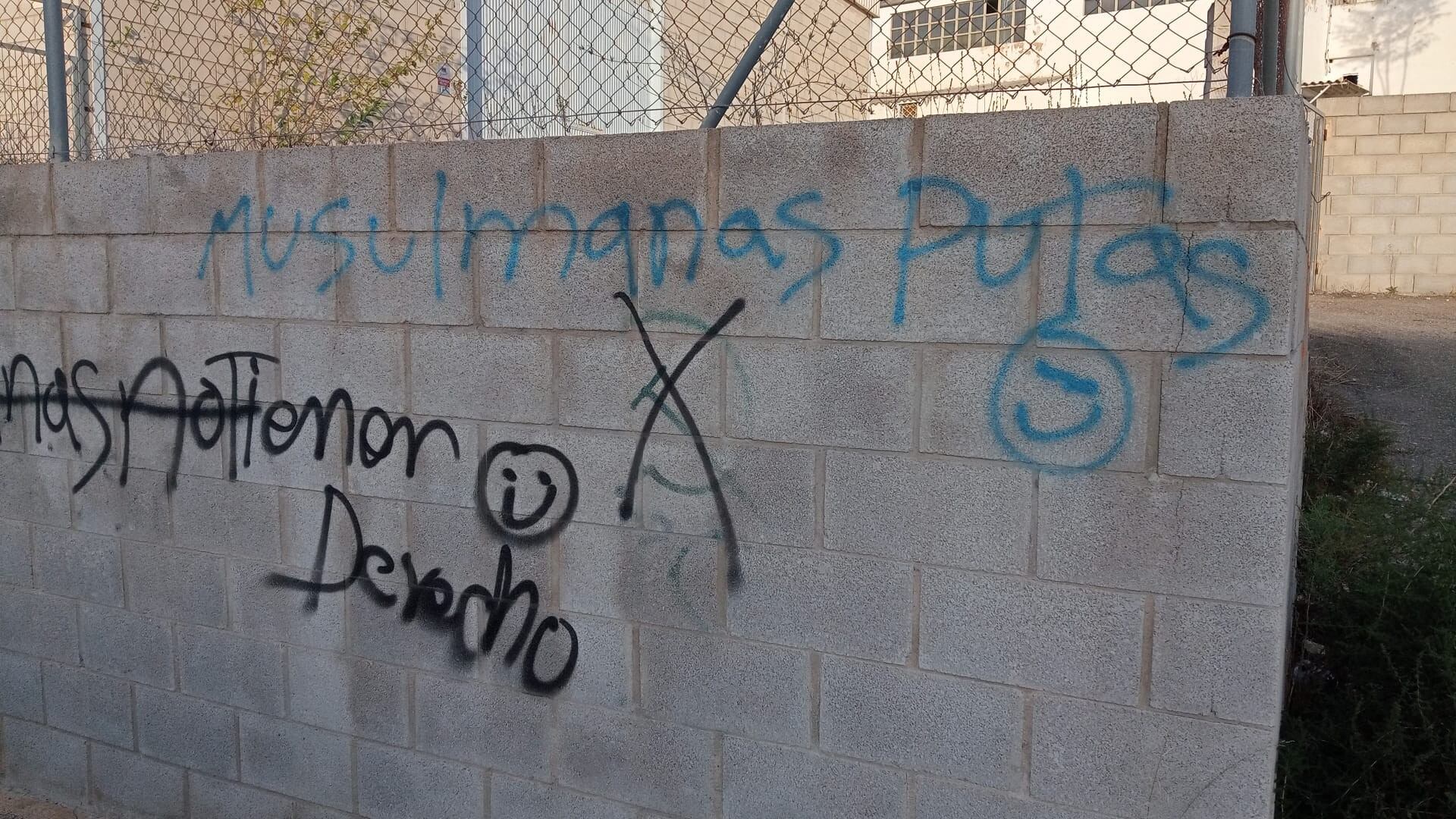 Imagen de las pintadas en Ontinyent