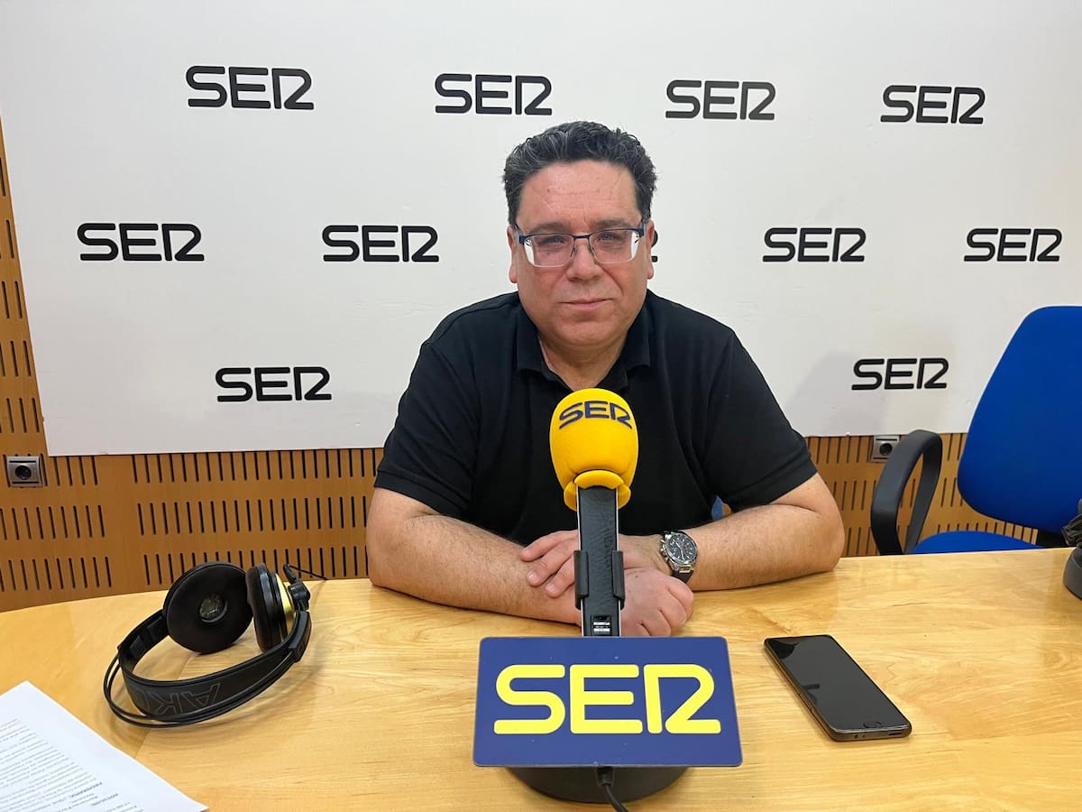 El teólogo Bernardo Pérez reivindica la dimensión histórica y humana de Jesús en Hora Cofrade