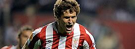 Fernando Llorente celebra un gol con el Athletic
