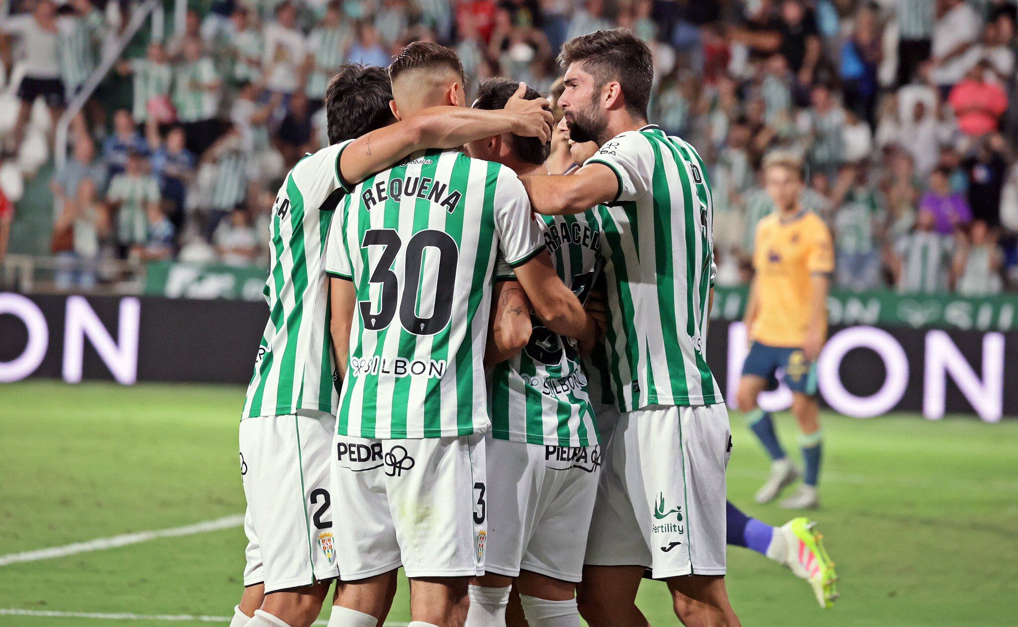 El Córdoba CF celebrando un gol.