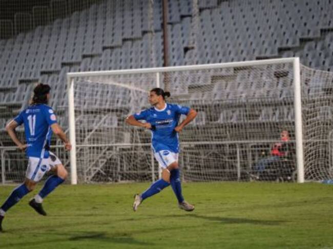 Rubén Jurado celebrando un gol en el Pedro Garrido