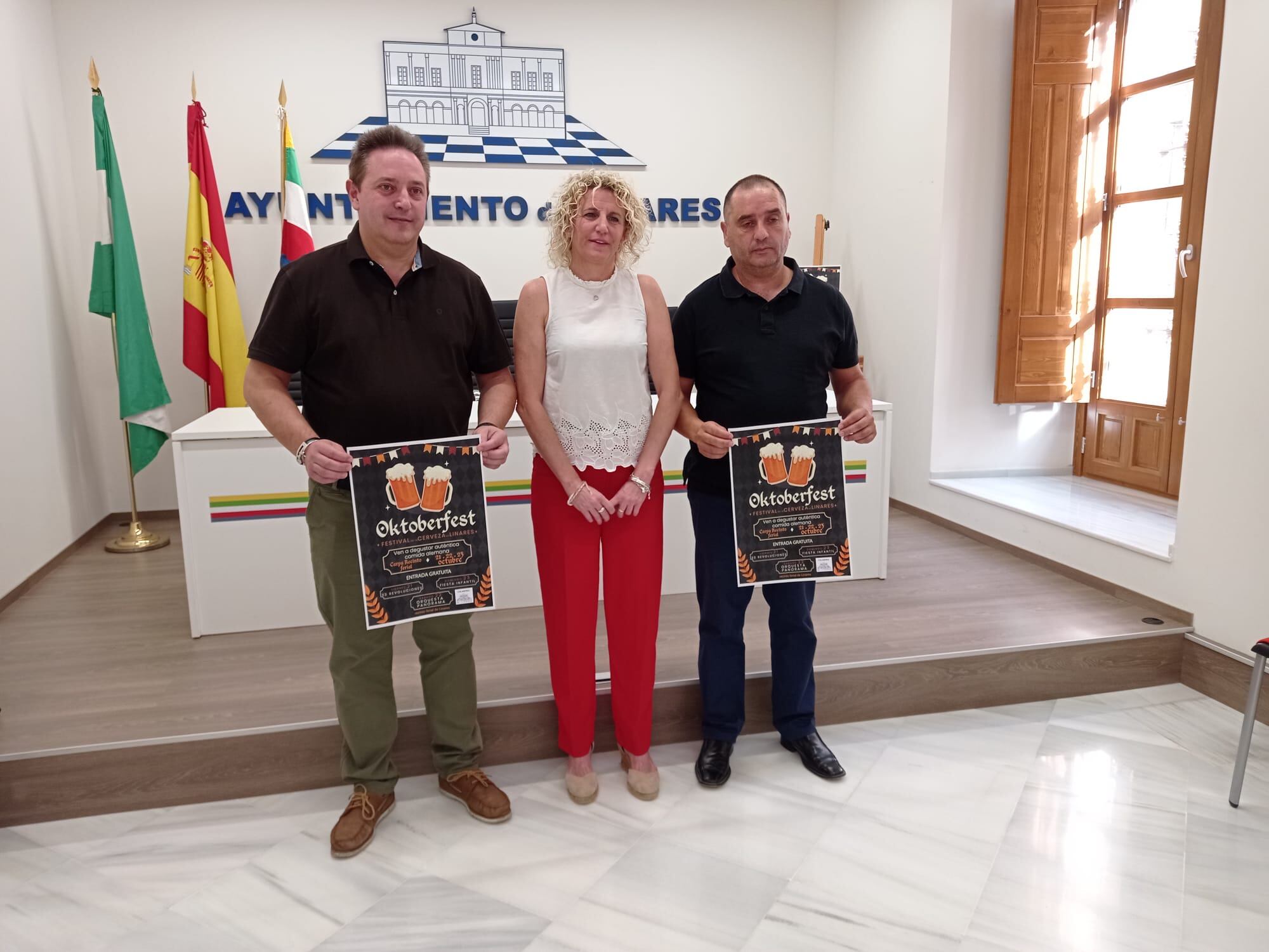 Presentación del Oktoberfest de Linares, año 2022.