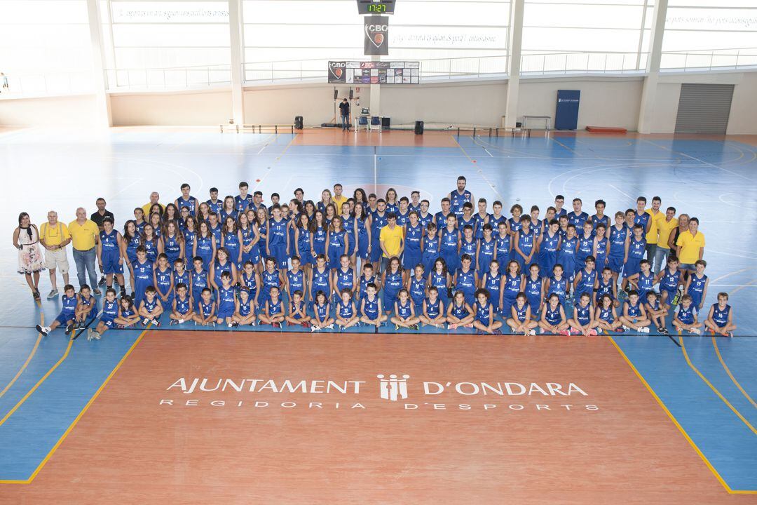 Presentación de las Escuelas Municipales Deportivas de Baloncesto de Ondara.