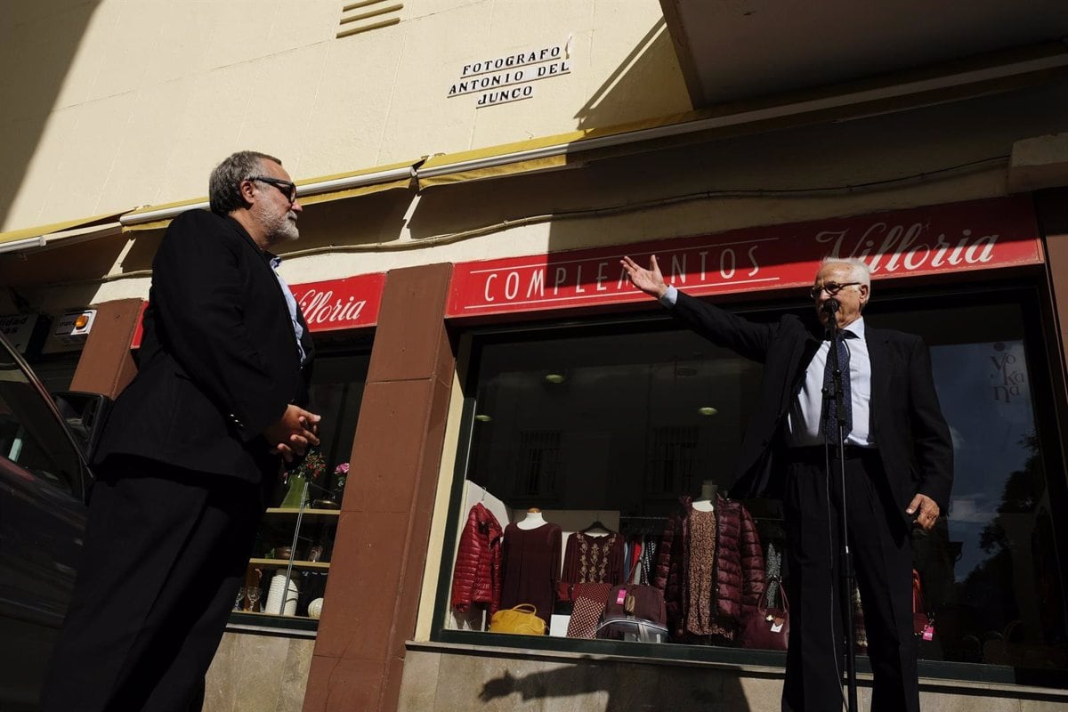 20/10/2017 Inauguración de la calle a  Antonio del Junco.