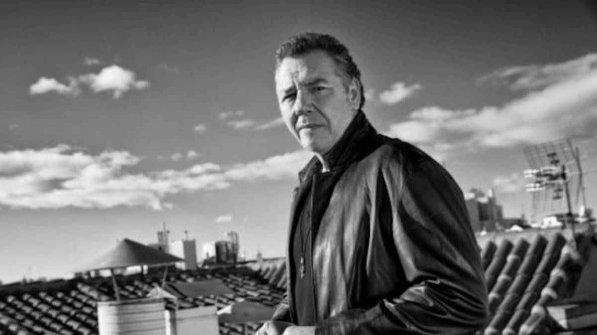 Me preguntan por qué sigo sacando discos y yo les respondo que es mi oficio. Es a lo que he dedicado mi vida"