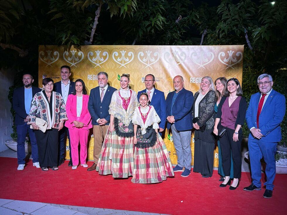 Regidoras y Corporación Municipal