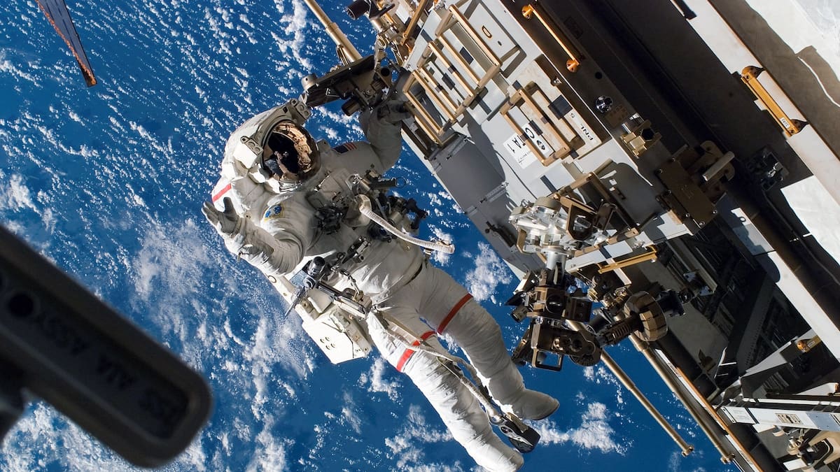 Los dos astronautas varados en el espacio que han celebrado la llegada del 2025 en la Estación Espacial internacional