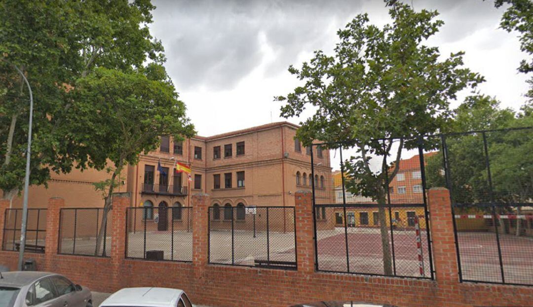 El colegio Castilla de Aranda es uno de los centros en los que la Junta llevará a cabo reformas este verano