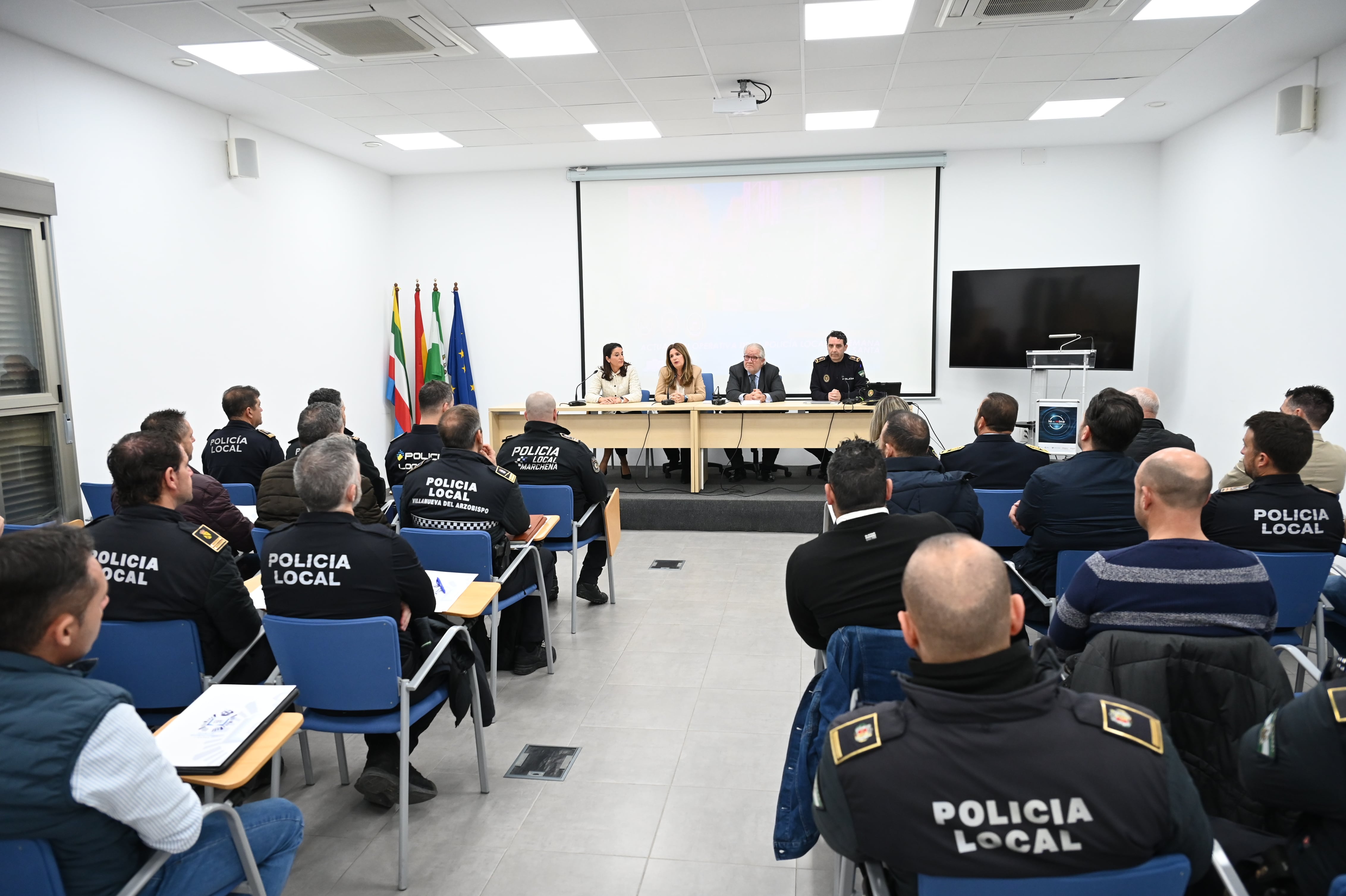 Inauguración de la jornada formativa sobre actuación operativa de la Policía Local en Semana Santa de la ESPLI