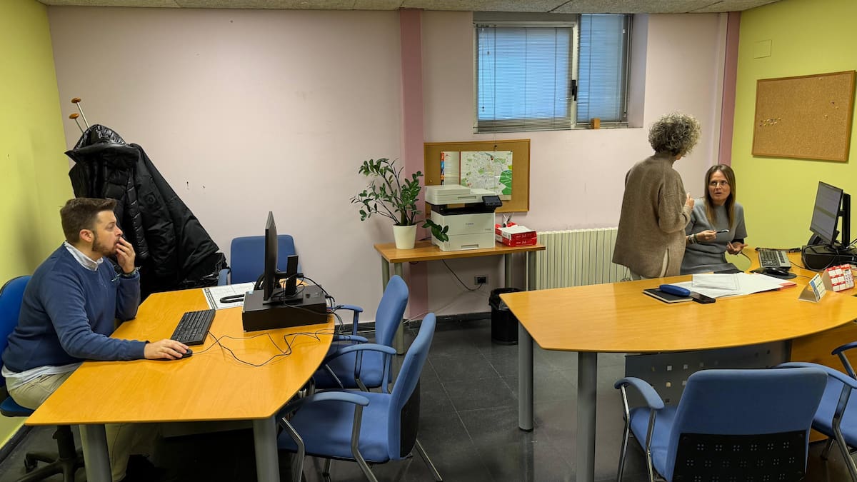 El abogado Antonio Orús nos habla de las atenciones en la ventanilla para afectados de Santa Clara