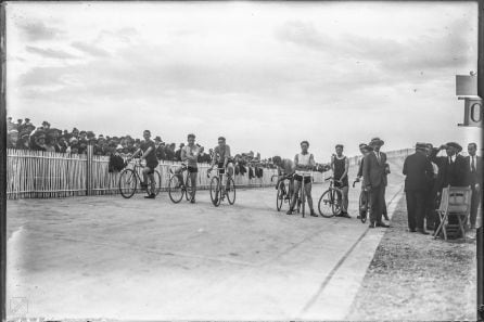 Los siete ciclistas vitorianos