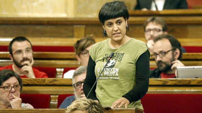 La diputada de la CUP Anna Gabriel en el Parlamento catalán.